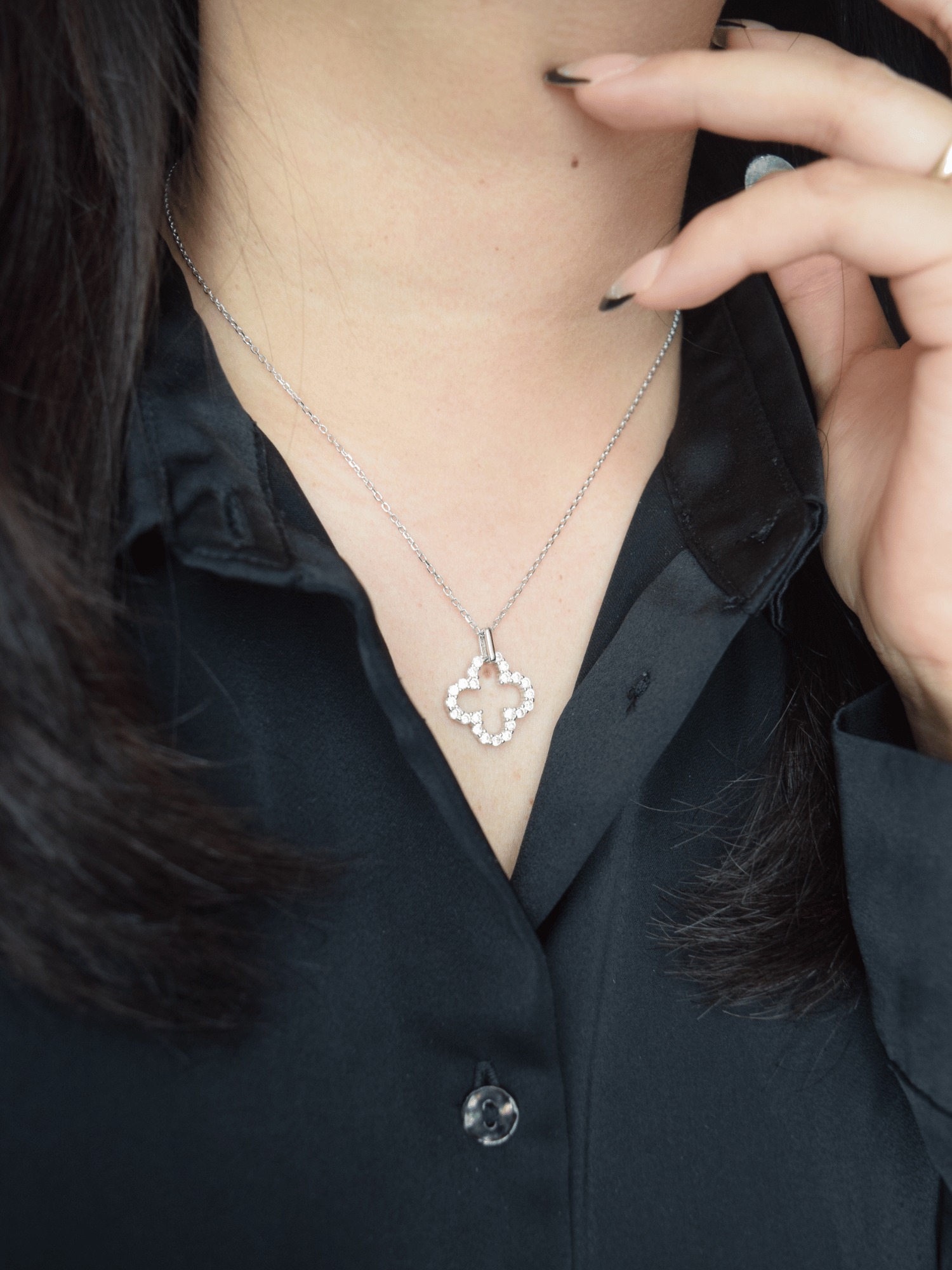 Naomi | Collar Trebol
