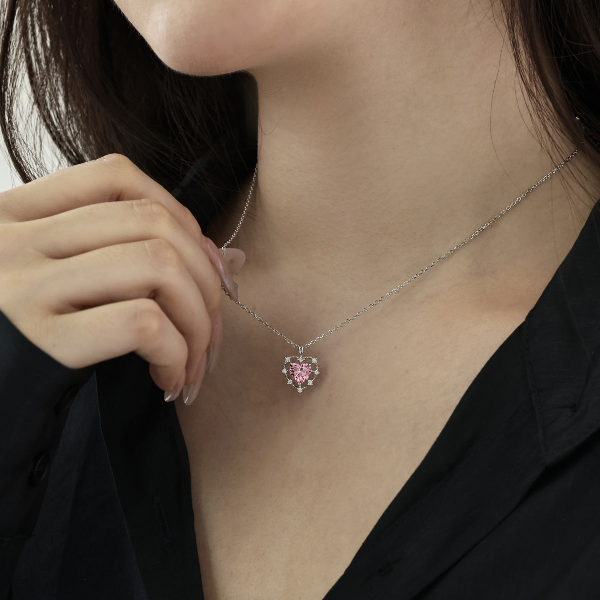 Natalia | Collar Corazón Rosa
